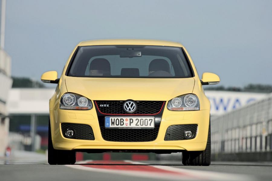  Volkswagen Golf GTi Pirelli 2007 года  (фото 7 из 16)